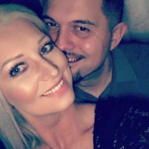 Meet your Posher, Zemina